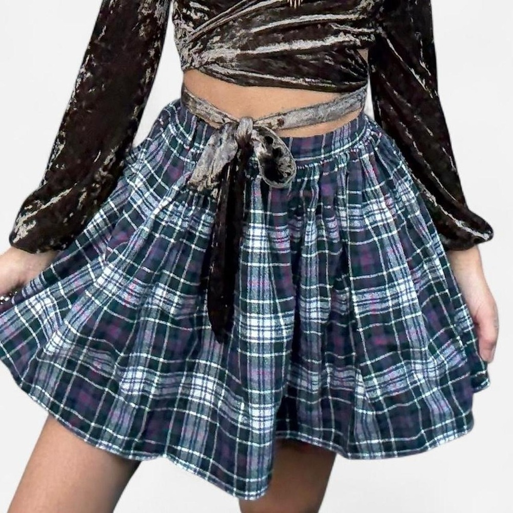 Dark plaid 100% cotton mini skirt from American Apparel in perfect condition